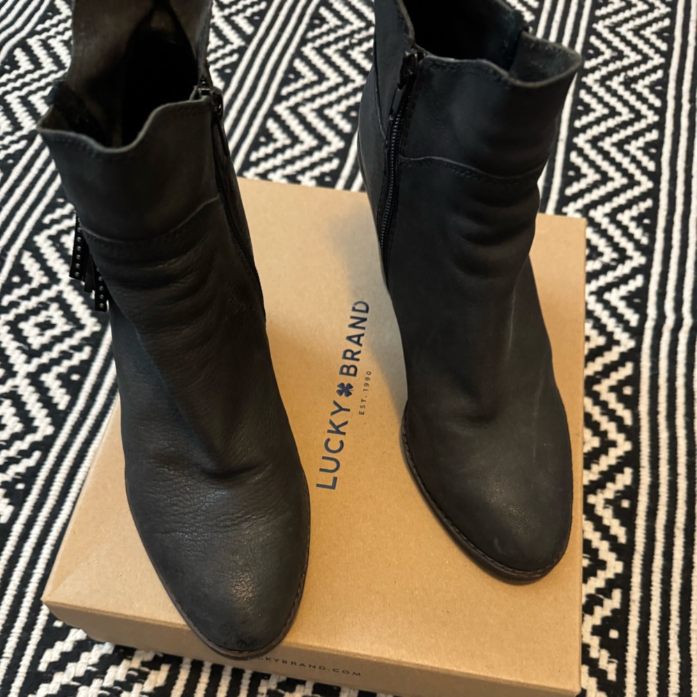 Lucky Brand Boots Sz 10